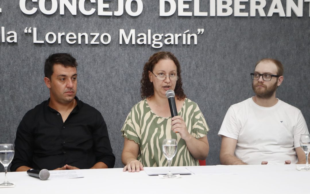 “El año que transcurrió estuvimos presentes con muchas obras e inversión», dijo Vanina Perini al inaugurar un nuevo período legislativo