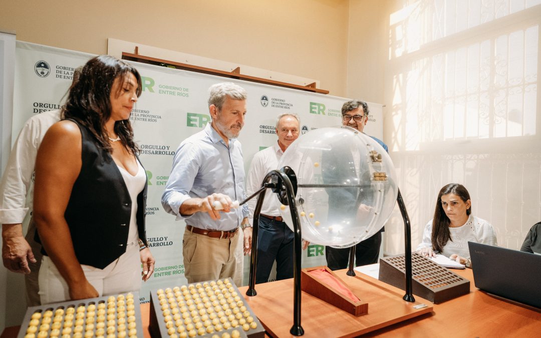 El gobierno provincial sorteó créditos para 400 viviendas a través del programa Ahora tu Hogar