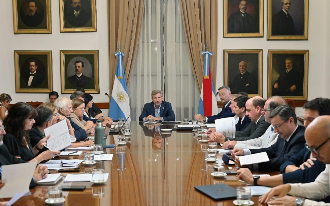 Modernización, obra pública y producción fueron los temas tratados en la reunión de gabinete provincial