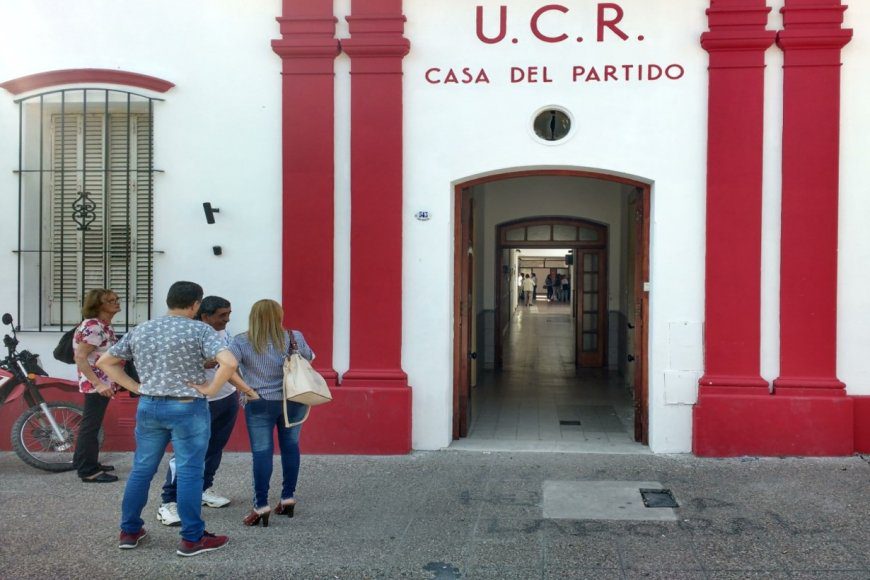 La UCR se encamina a la renovación partidaria por consenso y a discutir en Congreso la posible alianza con LLA