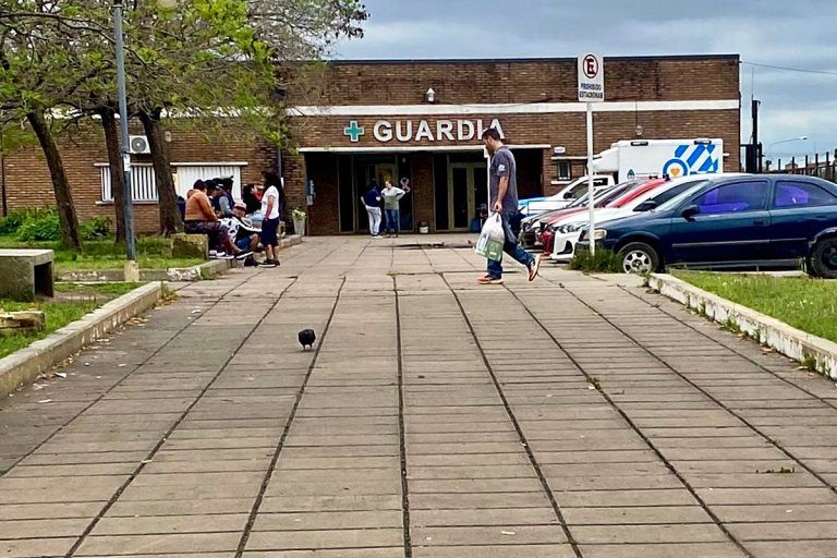 Falleció un futbolista que había chocado su cabeza contra el muro perimetral de una cancha