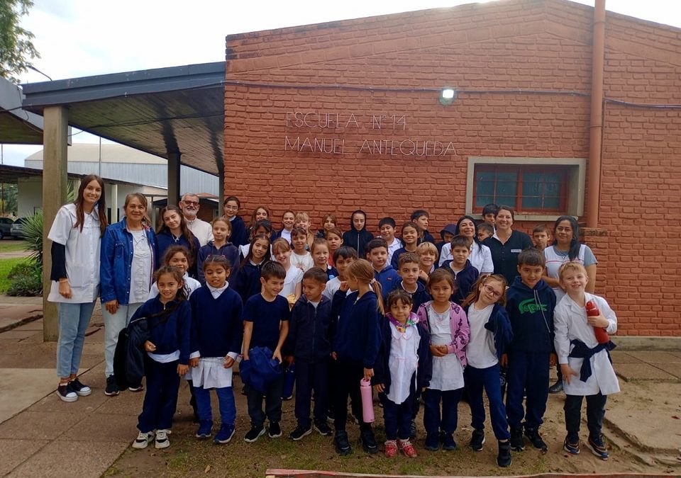El Municipio de Villa del Rosario ofreció una charla sobre ornitología a alumnos de escuela rural