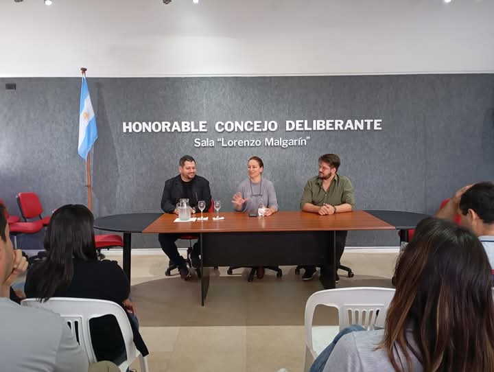 El director de Prevención de Adicciones de la provincia estuvo en Villa del Rosario