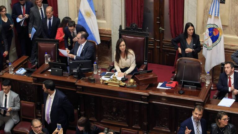 Se oficializó el aumento para los senadores: cobrarán 9 millones por mes en bruto