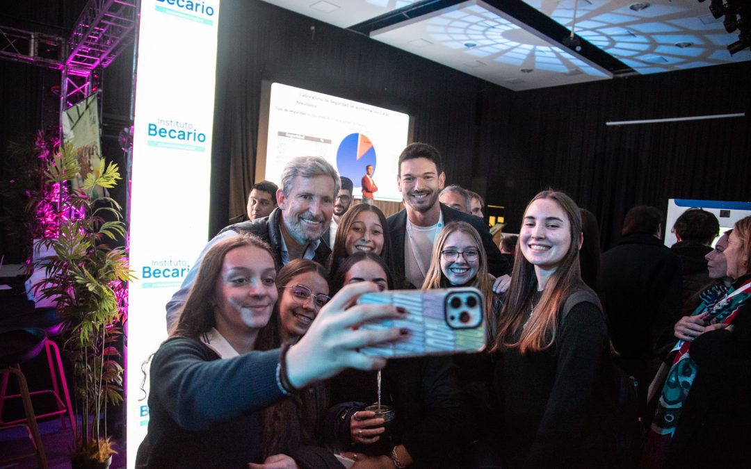 Frigerio visitó Campus Party, el evento tecnológico que reúne a 11.000 jóvenes en Entre Ríos