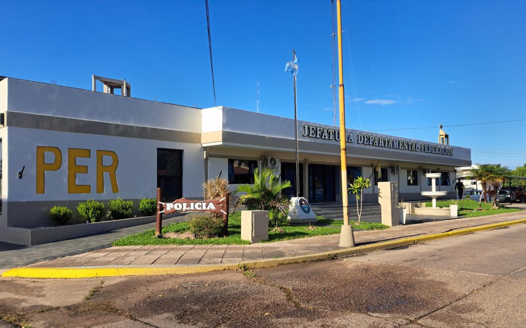 En Federación, interceptaron un auto en el que viajaban cuatro jóvenes con cocaína y marihuana: No hay detenidos