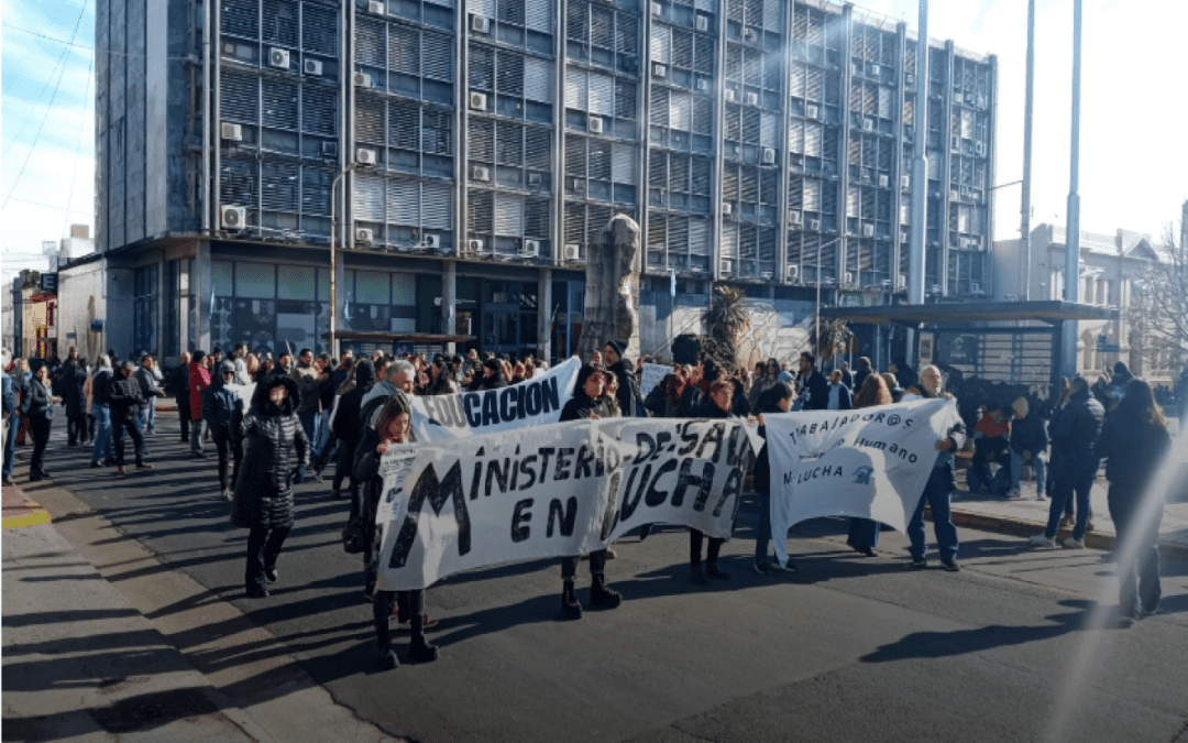 Trabajadores realizaron una nueva asamblea contra el recorte salarial del gobierno