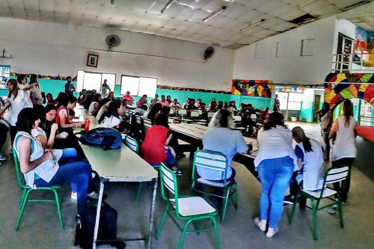 El gobierno provincial definió que las asambleas docentes deberán realizarse fuera del horario de clases