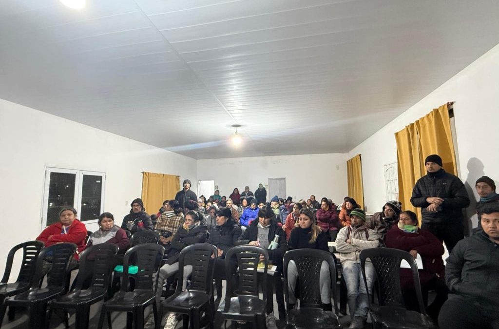 Federación: fuerte reclamo de familias por el traslado a Chajarí de personas con discapacidad para auditorías de ANDIS