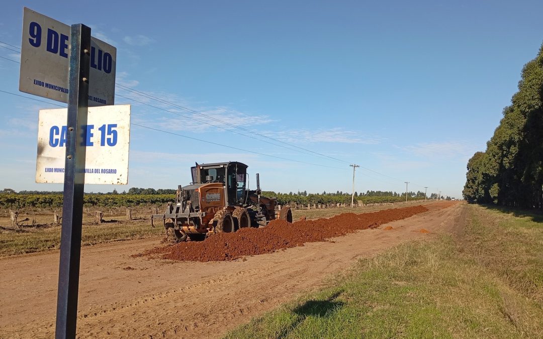 El Gobierno de Villa del Rosario trabaja en el acondicionamiento de caminos rurales y ejecuta obras en el Vivero Municipal