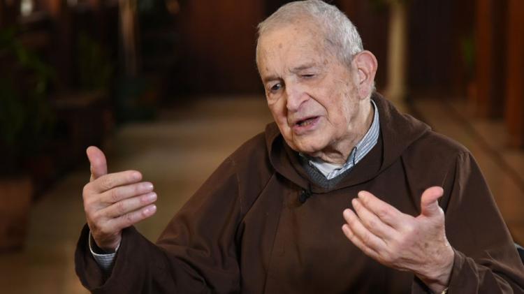 Falleció el sacerdote federaense Luis Pascual Dri, “confesor” de Jorge Bergoglio