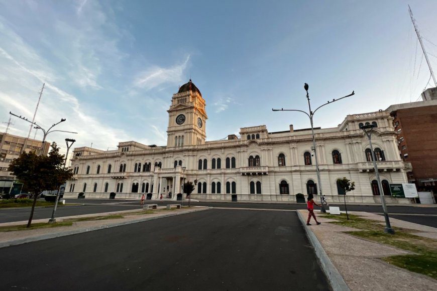 Frigerio anunció que el gobierno entrerriano se prepara para colocar bonos en el mercado externo