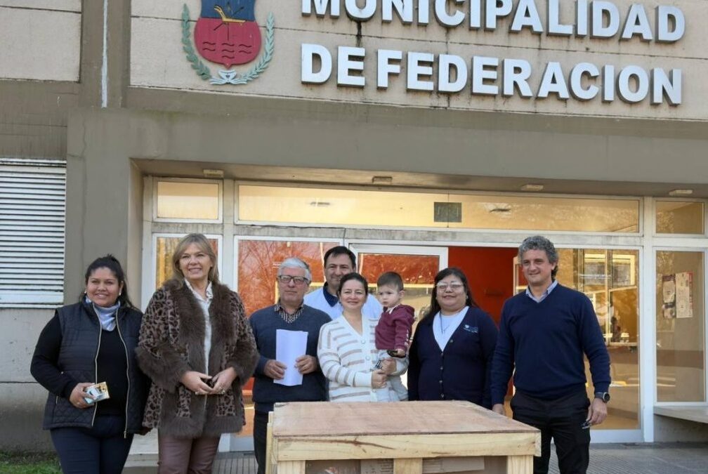 El Municipio de Federación entregó un equipo de última generación al hospital local