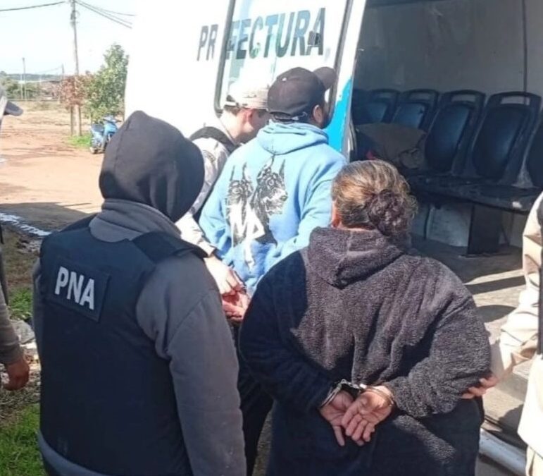 Detuvieron a tres familiares por venta de drogas en Mocoretá