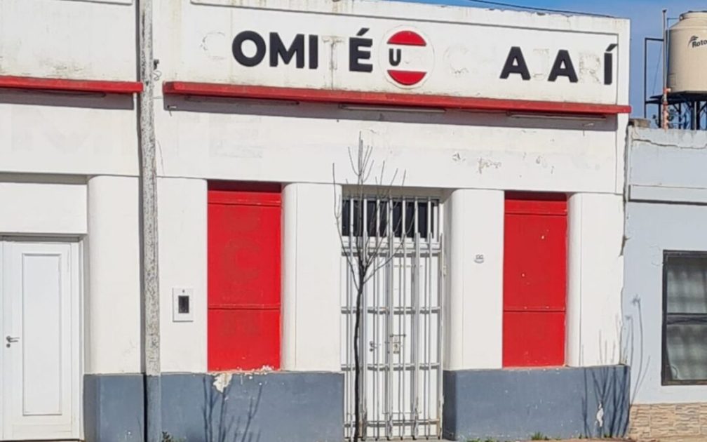 Internas en la UCR: En Chajarí los afiliados le dieron la espalda a sus conductores Lena-Dal Molin-Galimberti y sólo votaron 120 de 3 mil habilitados