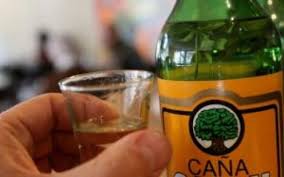 Día de la Pachamama: Cómo es el ritual de la caña con ruda y por qué se toma el 1° de agosto