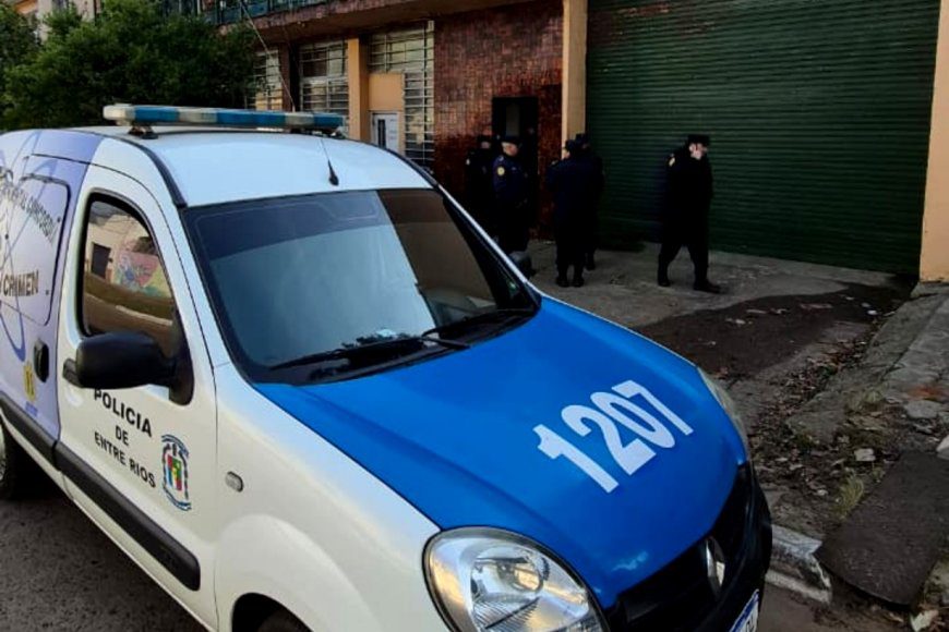 Causa comedores escolares: detuvieron a un hombre y secuestraron una millonaria cifra de dinero