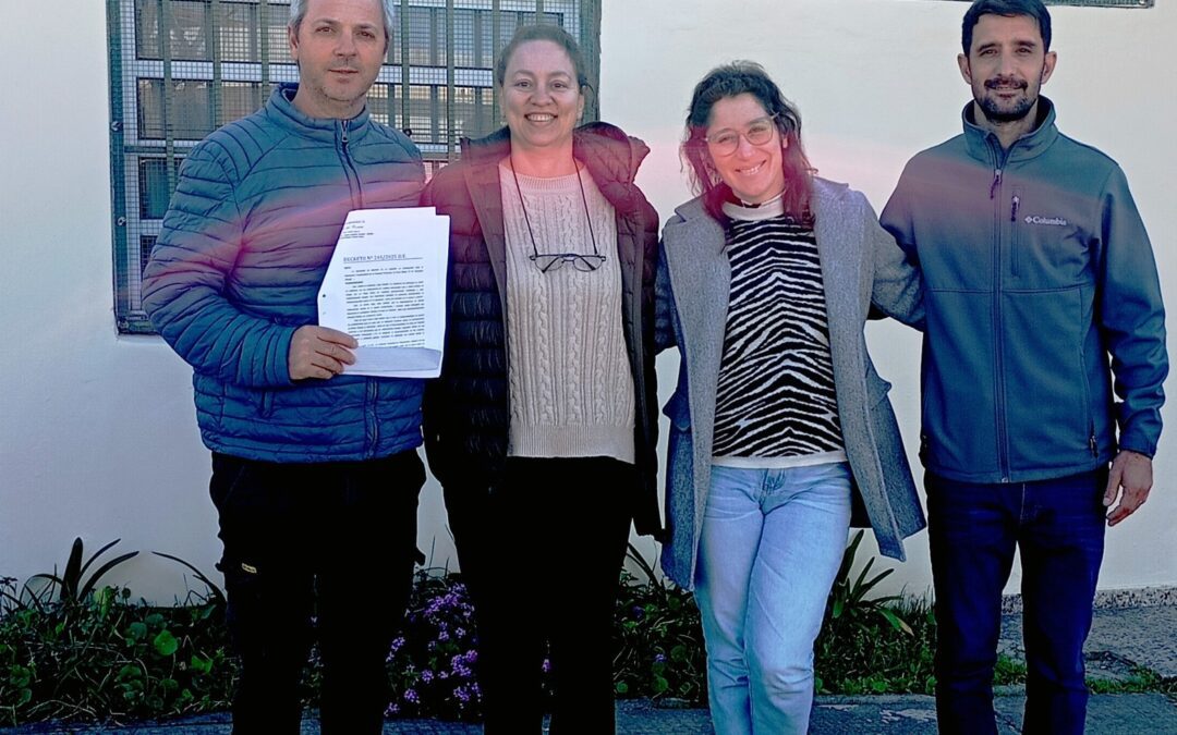 El Municipio entregó un aporte económico para la obra del polideportivo de la Escuela «Sandalio Olivetti»: Continúa la campaña para recaudar fondos