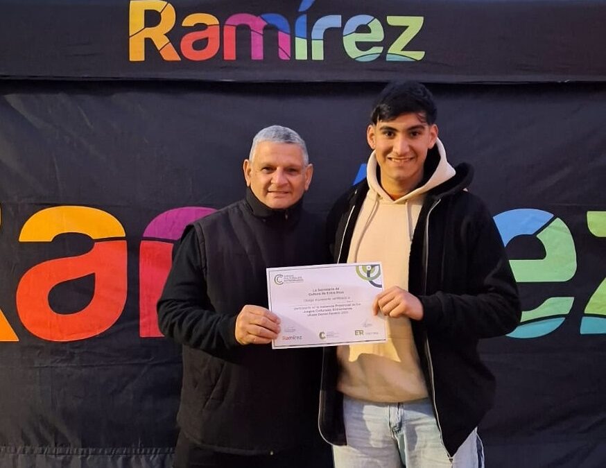 Juegos Culturales Entrerrianos: Joven de Santa Ana obtuvo el 3° puesto en Poesía