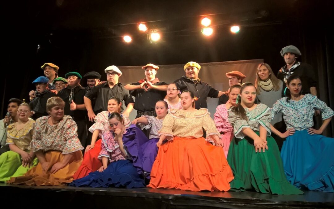 En su 20° aniversario, el Ballet «Así soy yo» fue declarado de interés cultural y artístico por la Cámara de Diputados de Entre Ríos