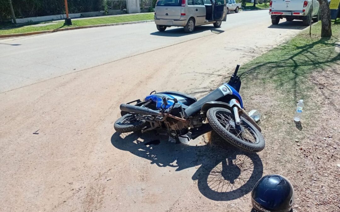 Motociclista sufrió grave fractura tras un nuevo siniestro vial en Chajarí