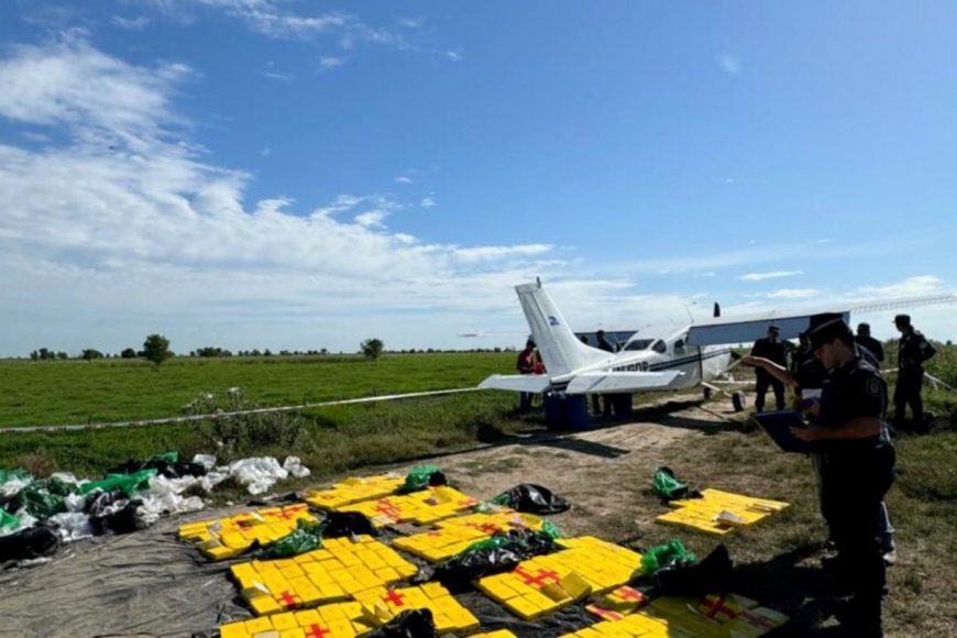 Cayó banda narco que había aterrizado con cocaína en Entre Ríos: Ocultaban drogas en una fosa subterránea