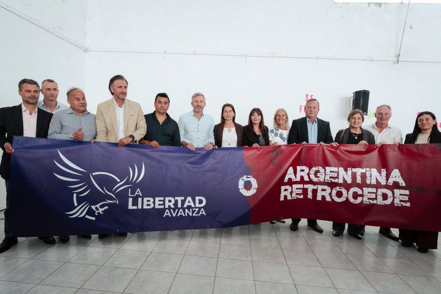 Frigerio encabezó el inicio de campaña de la Alianza La Libertad Avanza: “En apenas 20 meses empezamos a dar vuelta la triste y dura realidad de Entre Ríos», dijo