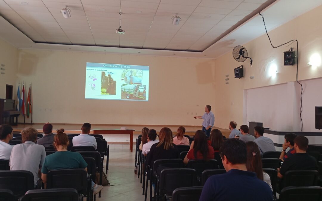 Se desarrolla en Villa del Rosario la Diplomatura en Producción Citrícola