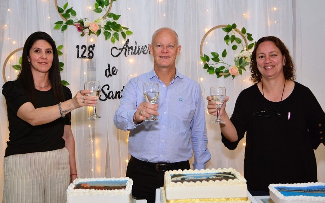 Con una cena show, Santa Ana celebró su 128° aniversario