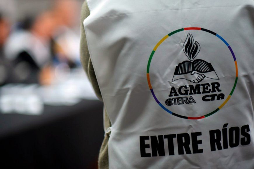 AGMER se unió al paro con una concentración: afirman que hubo “alto nivel de acatamiento”