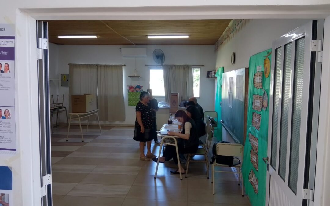 Ausentismo récord: votó menos del 70%, la participación electoral más baja desde 1983
