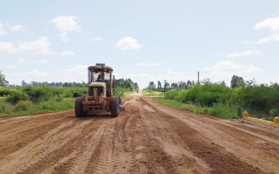 Tras la lluvia, el Municipio de Villa del Rosario acondiciona caminos rurales