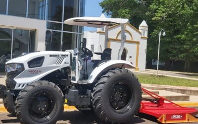 La Municipalidad de Santa Ana incorporó un nuevo tractor