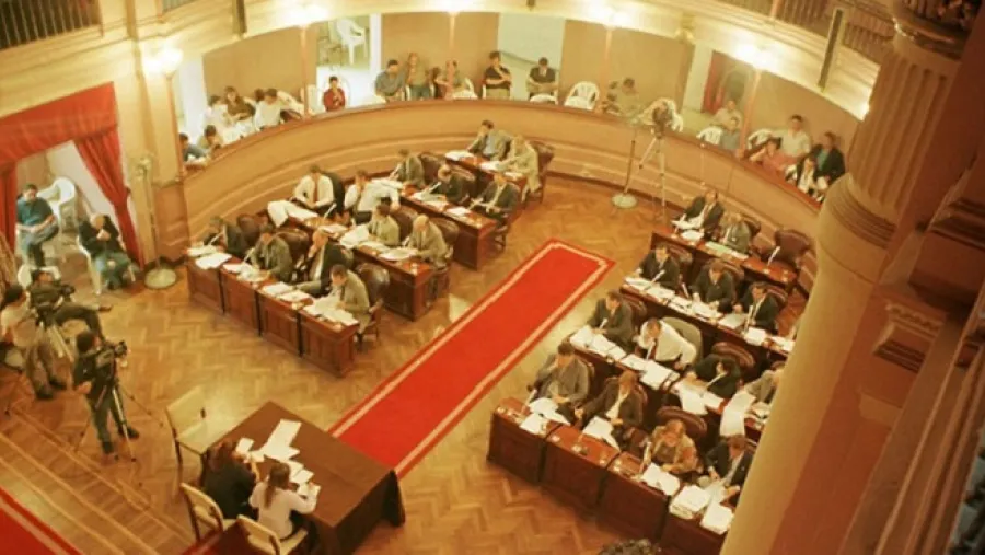 Un informe reveló cuánto cuesta cada legislador provincial en Argentina: Entre Ríos, en la mitad de la tabla