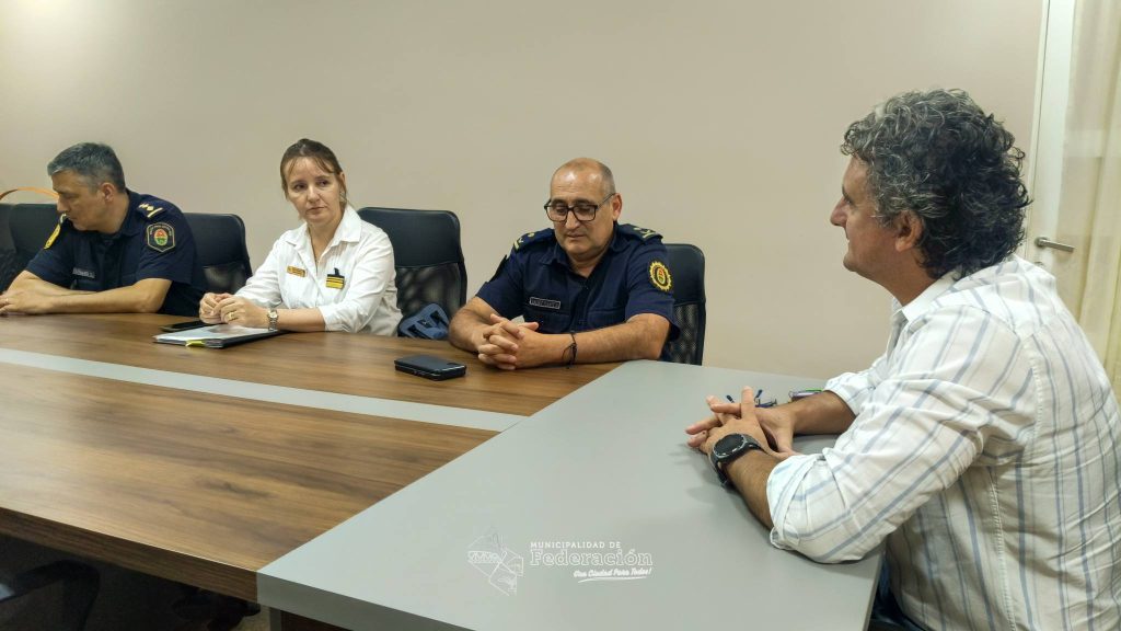 Seguridad: Bravo se reunió con el jefe departamental de Policía para coordinar acciones de prevención