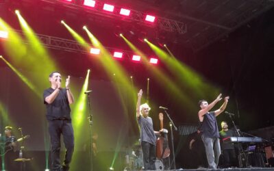 Pese a una sorpresiva lluvia, una multitud disfrutó de la segunda luna de la 11° Fiesta Nacional de la Sandía: Los Nocheros cerraron la noche