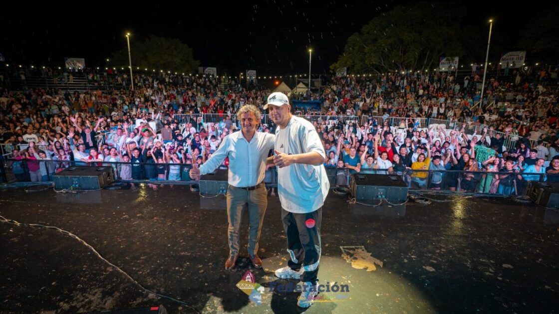 Este jueves se puso en marcha la Fiesta Nacional del Lago en Federación - VDRnet