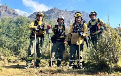 Brigadistas entrerrianos trabajan en tareas de control y combate de los incendios en Chubut