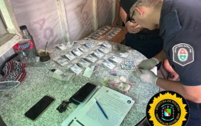 Compra con billetes truchos destapó red de droga y falsificación en Concordia