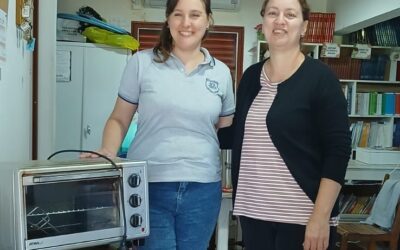 Perini entregó un horno eléctrico al Anexo de la Escuela «Sandalio Olivetti»