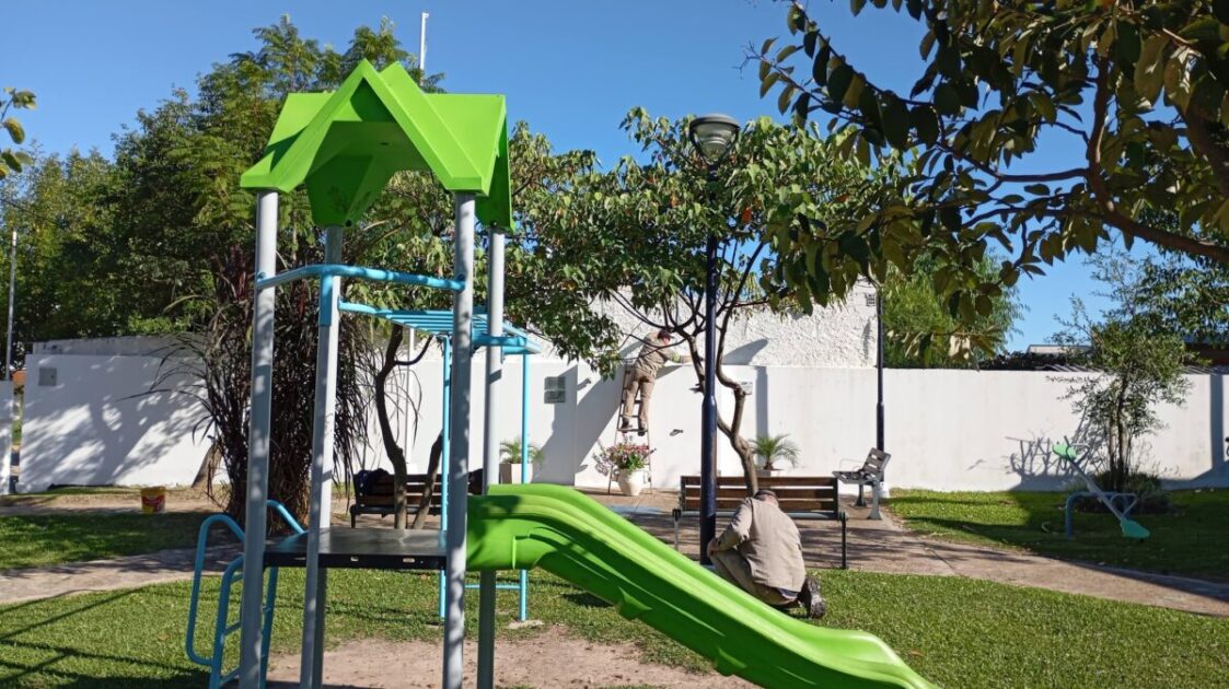 El Municipio realiza diferentes trabajos en espacios públicos de la localidad - VDRnet