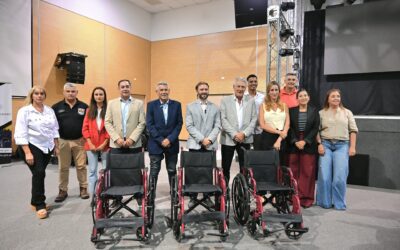 Turismo inclusivo: El Municipio de Santas Ana recibió una silla de ruedas pediátrica