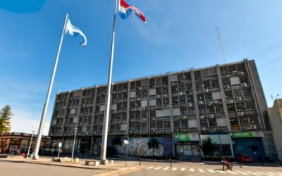 Según el gobierno provincial, “el 54 % de los docentes no adhirió al paro y asistió a trabajar”