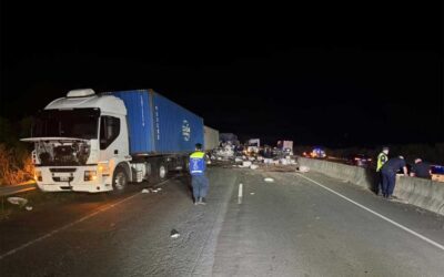 Tres heridos por choque múltiple de camiones sobre la Autovía 14