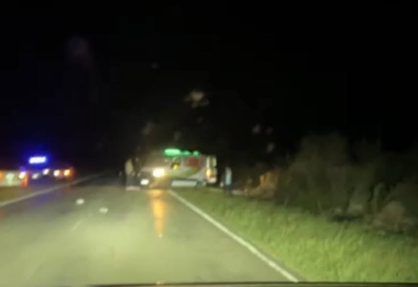 Trágico accidente en Ruta 2: Murió un motociclista tras chocar contra un utilitario