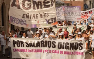 “Salario recortado, futuro hipotecado”: un informe advierte una fuerte pérdida del poder adquisitivo docente