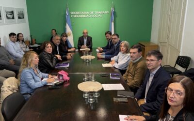 El gobierno ofreció un aumento salarial del 3,5% y los gremios pidieron mejorar la propuesta