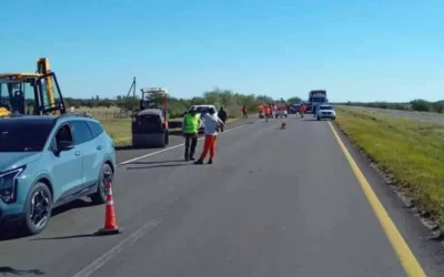 Camión atropelló a un obrero entrerriano que hacía tareas de bacheo en la Ruta 14