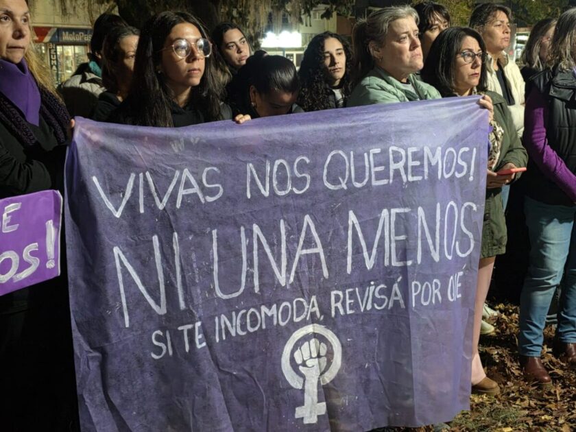 Con buena convocatoria, la marcha Ni Una Menos también tuvo su réplica en Chajarí - VDRnet