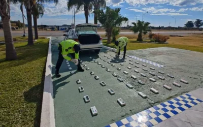 Hallaron un cargamento de celulares ocultos en un auto en Paso Cerrito: fueron valuados en 22 millones de pesos